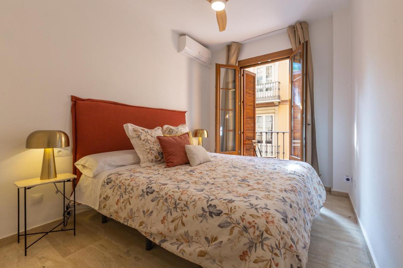 Bright Apartment With Patio And Balconies In The Center Malaga Exterior photo