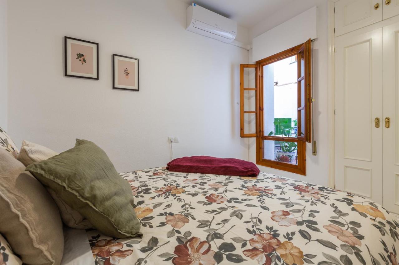 Bright Apartment With Patio And Balconies In The Center Malaga Exterior photo